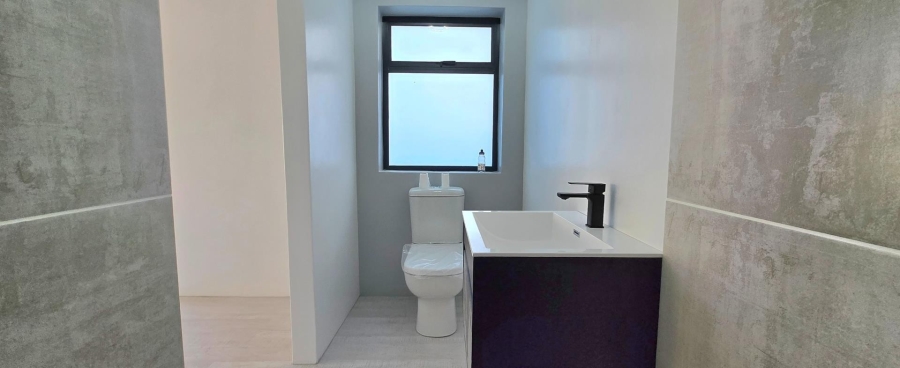 4 Bedroom Property for Sale in Franskraal Western Cape